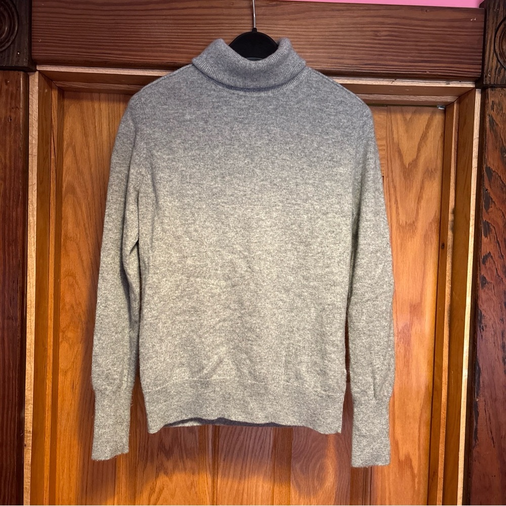 Everlane Gray Women's Sweater